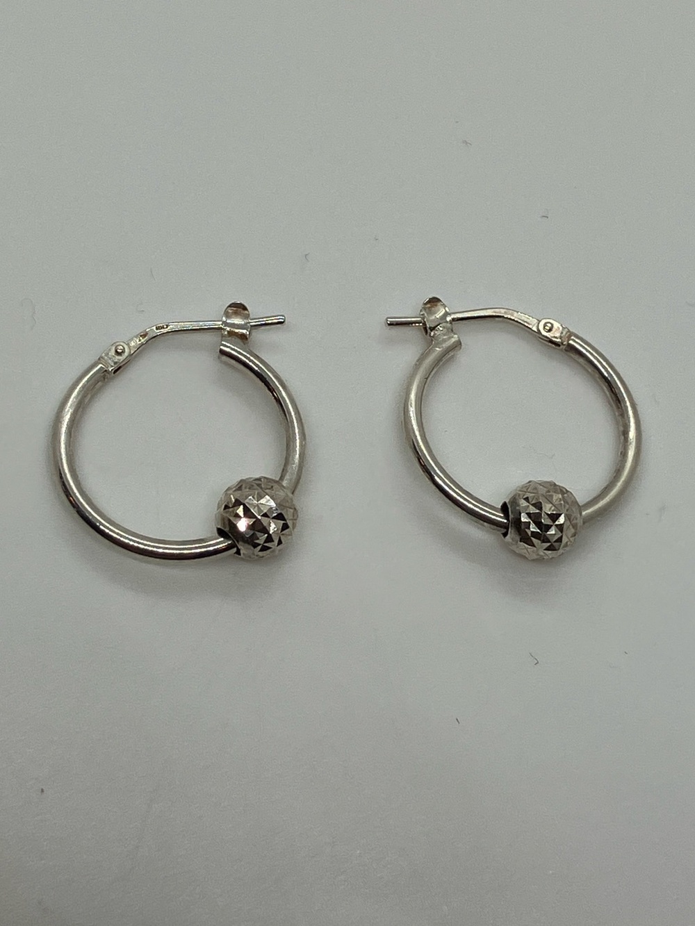 Michael Hill 925 Sterling Silver Hoop Earrings w Removable Diamond Cut Beads
